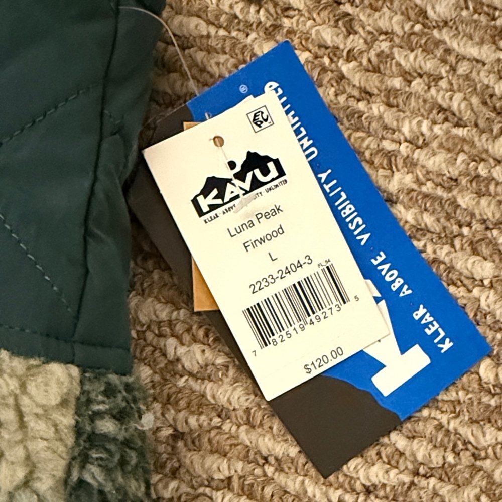New Kavu Luna Peak Vest - women's large - plaid green hooded winter travel NWT - Picture 7 of 13